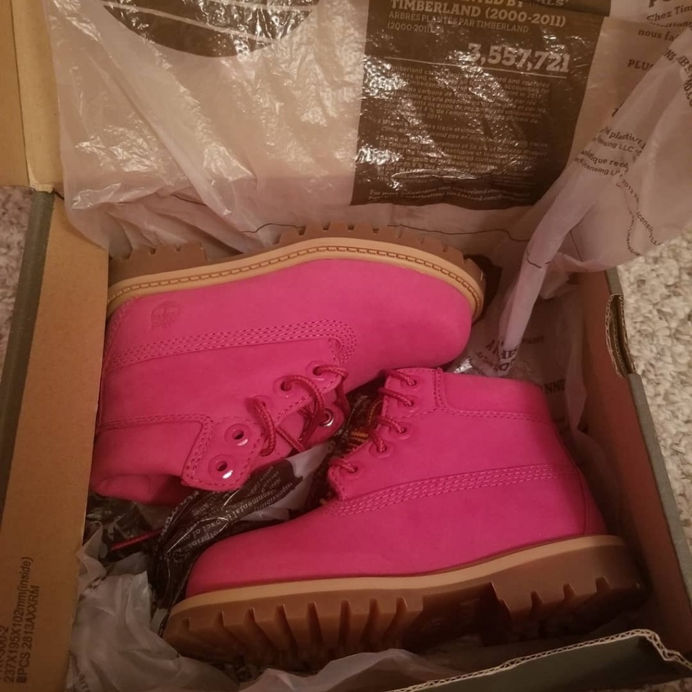 Pink timberland